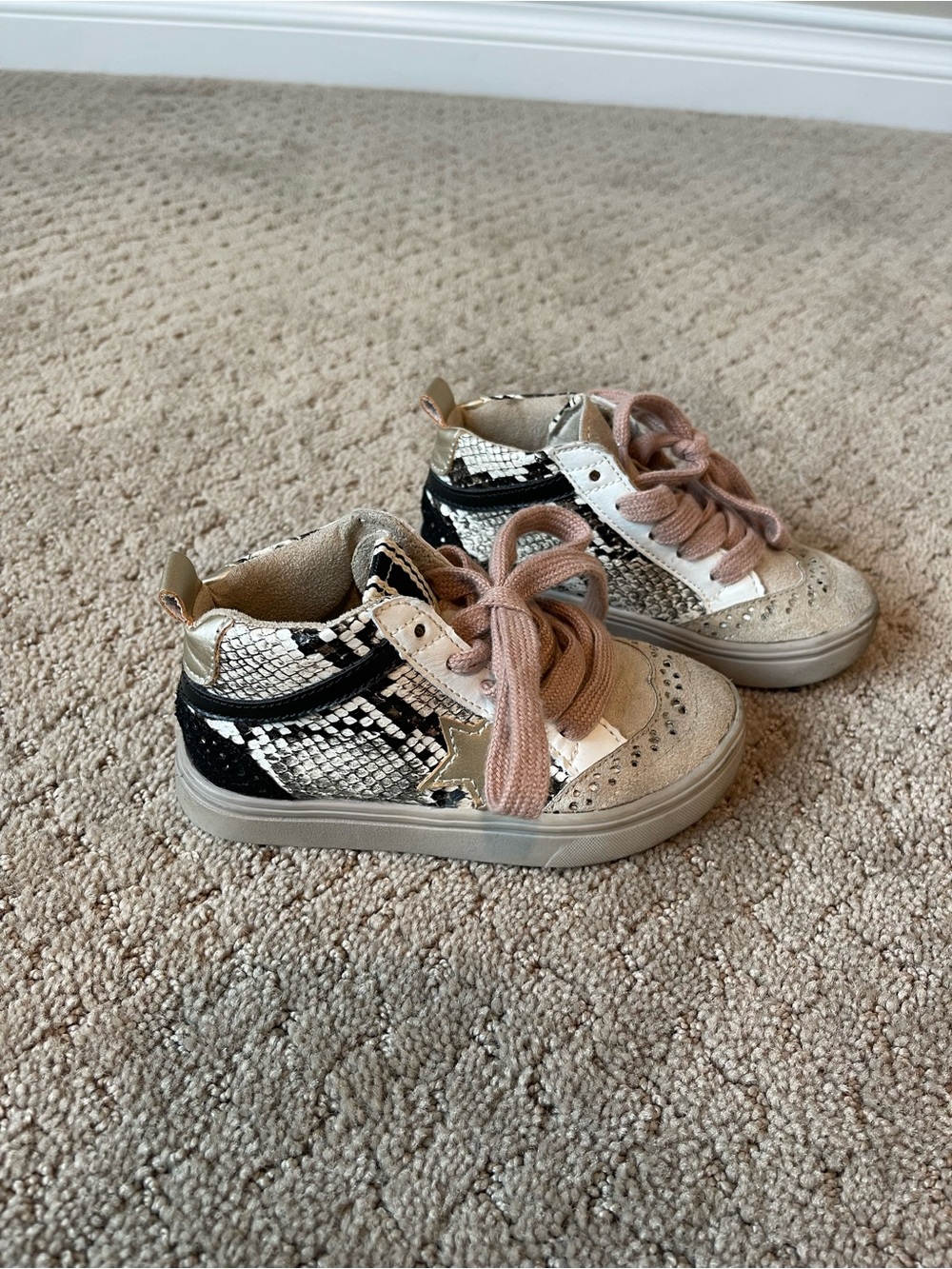 shushop paulina high tops!